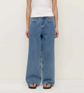 Unclassified: Assembly Label | Womens Boyfriend Jean | Dark Stone