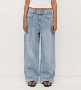 Assembly label | Loose Fit Jean | Mid Stone Wash