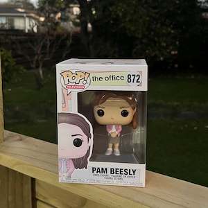 Pop Vinyl Figure S: Pam Beesly Pop! Vinyl Figure