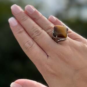 Tigers Eye Crystal Ring