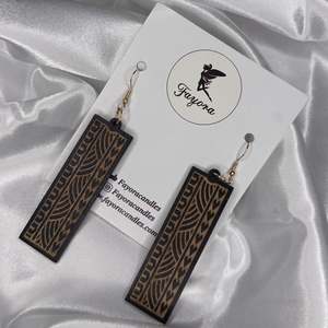 Earrings: Drop Wooden Earrings