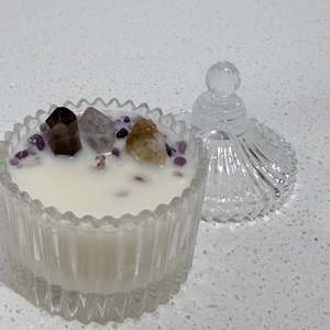 Fayora Essential Candle Collection: (Amethyst, Citrine & Smokey Quartz Candle