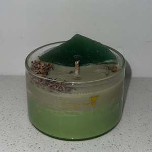 Aventurine Candle