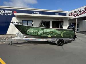 Boats Motors: Flyfin 1900SC (Side Console)