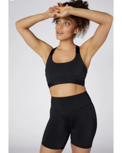 Tops: L'urv Strive Crop - Black