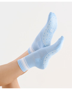 Move Active Crew Non Slip Grip Socks - Powder Blue Stripes