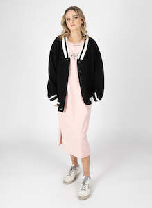 Womens Knits 1: College Cardi