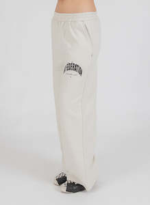 Tokyo Trackie - La Fed