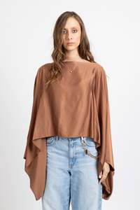 Womens New: Flight top