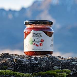 Local Produce: Strawberry & Rhubarb Jam