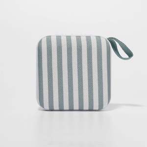 Portable Travel Speaker Vacay Olive