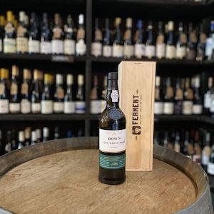 Port Fortified Wine: Dow's White Port Portugal