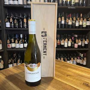 White Wine: Summerhouse Sauvignon Blanc