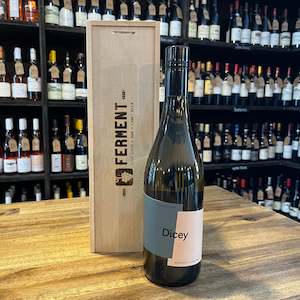 Chardonnay: Dicey Chardonnay 2022 Otago