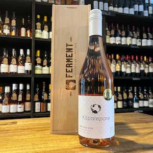 Rose: Kōparepare Rose 2022 Marlborough