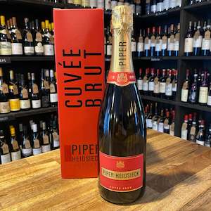Champagne: Piper Heidsieck Champagne France