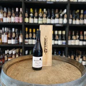 Pinot Noir: Wooing Tree Pinot Noir