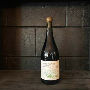 Pinot Noir: Pyramid Valley Angel Flower Pinot Noir