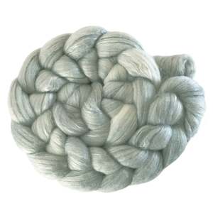 Silver: Silver - Merino and Silk Sliver