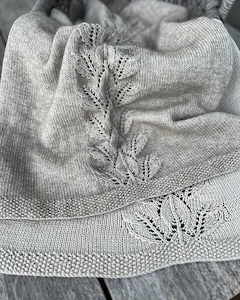 Aroha Baby Blanket and Chunky Throw