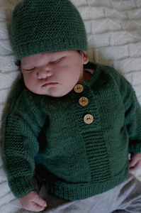 All 4 Ply NB - 3Yrs: Casey Sweater and Hat Pattern BC129