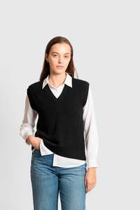 Fields Knitwear: Fields - Step Hem Fisherman's Rib Vest FK6025