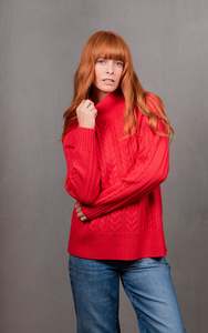 Bridge & Lord - Cable Raglan Pullover BL6611