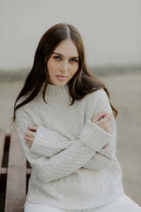 Bella - Mixed Cable Pullover FB6411