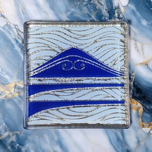 NZ Made Glass Coasters Te Maunga - Blue/Wht - 4Pk w/stand