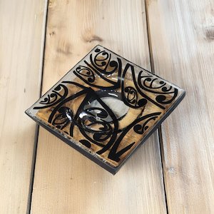 NZ Made Glass Rimu Candle/Ring Dish Kowhaiwhai - Blk