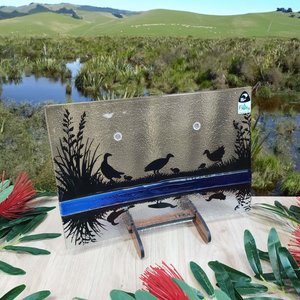 Glass Plates: NZ Made Glass Platter/Plate - Reflections Pukekos - Blue w/stand