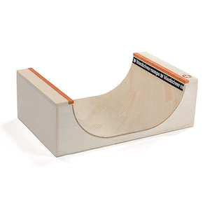 Ramps: Blackriver 80s Tribute Halfpipe