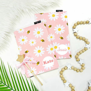 Products: Daisy Buzz - Our FinndieLoo