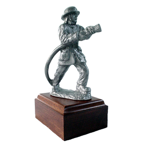 Plaques, Awards and Statues: Firefighter with Low Pressure Delivery (Classic Stance)