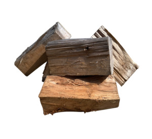 Products: Gum + Macrocarpa Mix