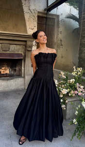 Allrentalgarments: Ivy Bubble Hem Gown (Black)