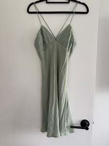 Olive V neck mini FOR SALE