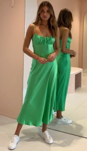 Budget Rentals: Margarita Midi