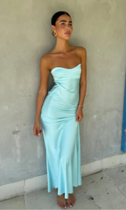 Blue: Hugo Gown (Aqua)