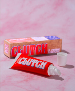 Outfit Solutions: Clutch Glue