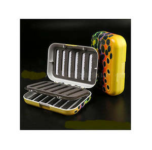 Flybox Tackle Storage: Fish Skin SK03 fly box