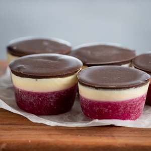 Low Carb Less Than 30 Grams: Fat Bombs - 8 Pack Raspberry Jelly