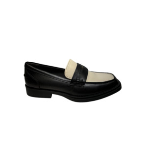 Sale: Tamaris Black comb slip on