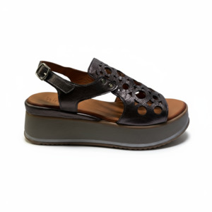 Womens Sandals: Dampier