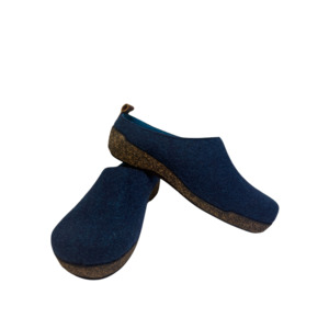 Womens Slippers: Wanda Panda Petrol