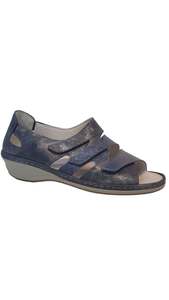 Womens Shoes: Suave Vivi