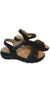 Womens Shoes: Suave Epsilon Cinder/Black