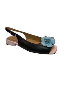 Womens Shoes: Bresley Saffy