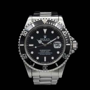 Pre Owned Sold: Rolex - 1999 Submariner Date 16610