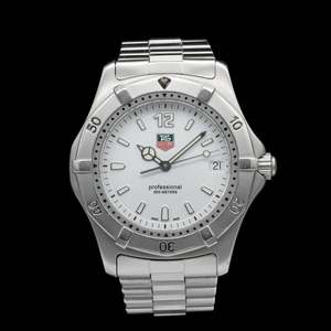 Pre Owned Watches: TAG Heuer - 1999 Professional 2000 38mm